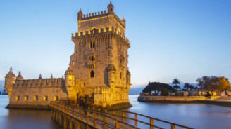 Башня Торре-де-Белен (порт. Torre de Belém — «башня Вифлеема») — укреплённое сооружение (форт) на острове в реке Тежу в одноимённом районе Лиссабона. Является памятником Всемирного культурного наследия ЮНЕСКО.