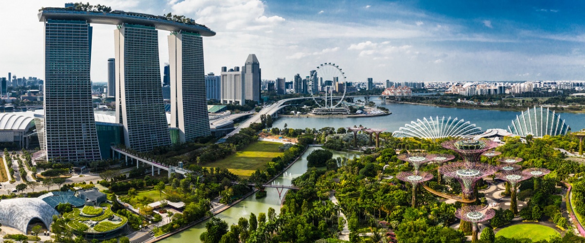 Marina Bay Sands — гостиница и казино на берегу Marina Bay в Центральном регионе Сингапура